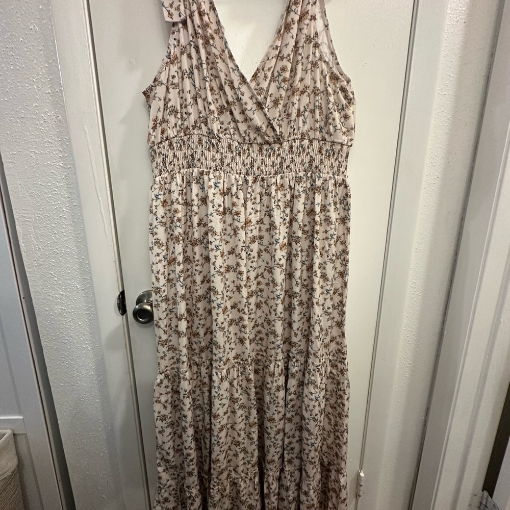 Chic Soul Cream Floral Maxi Dress